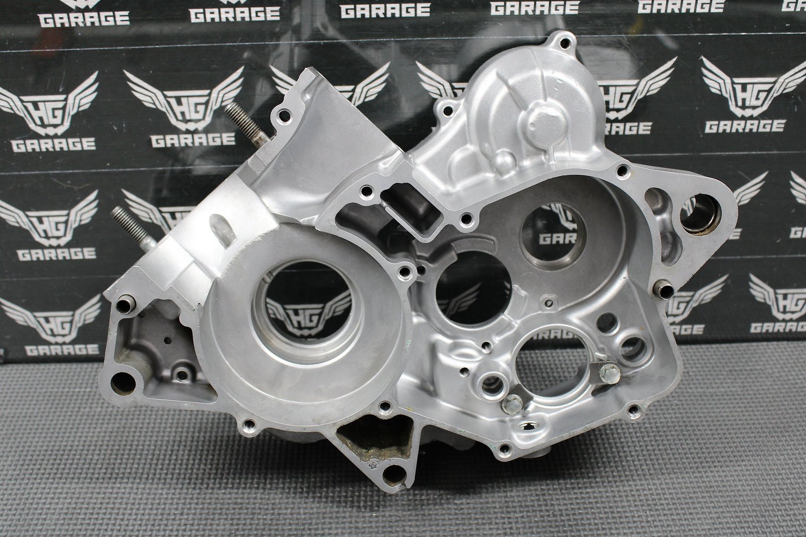 1999 99 - 02 HONDA CR125R OEM RIGHT ENGINE MOTOR CRANKCASE CRANK CASE BLOCK MINT! - hggarage