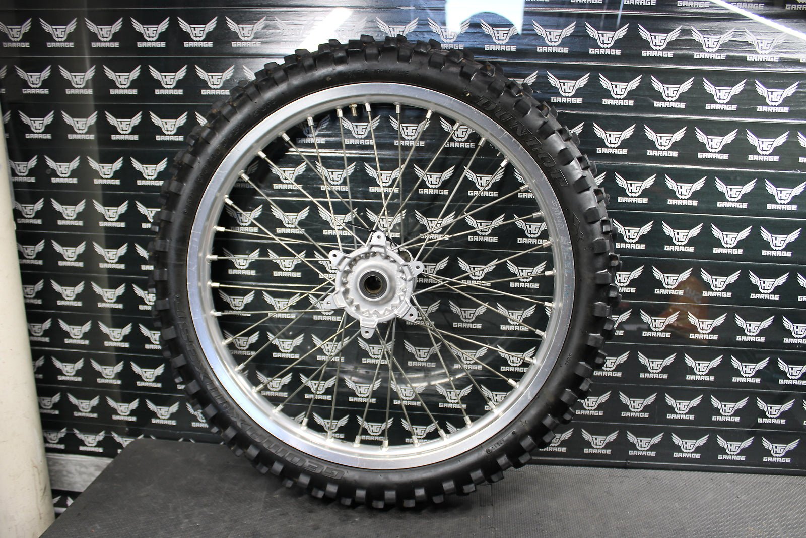 2006 YAMAHA YZ450F OEM EXCEL FRONT WHEEL RIM HUB TIRE 21" 5NY - 25111 - 00 - 00 - hggarage