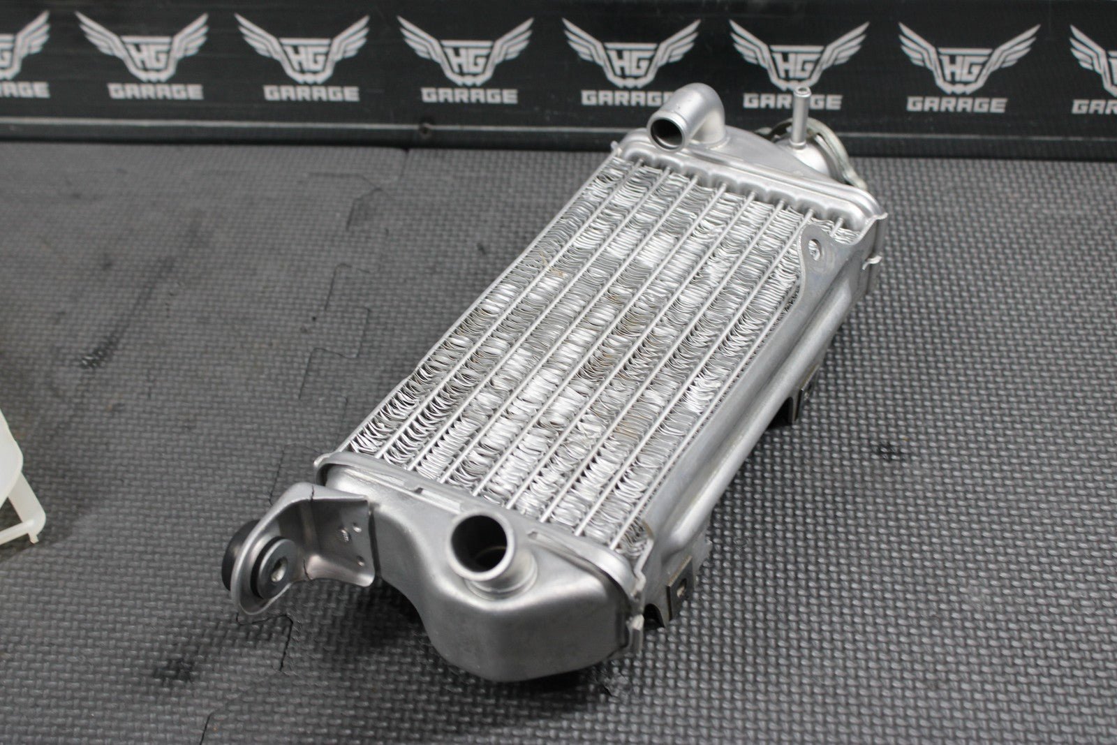 2001 KAWASAKI KX100 KX85 OEM ENGINE MOTOR COOLING COOLER RADIATOR 39061 - 1245 - hggarage