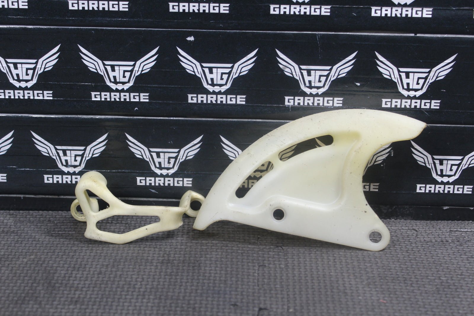 2003 HONDA CR250R OEM REAR BACK ROTOR GUARD COVER CALIPER GUARD - hggarage