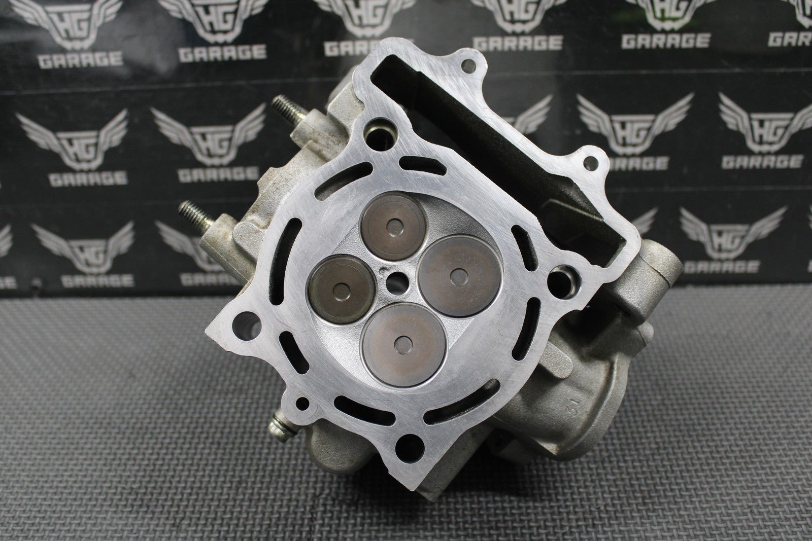2020 SUZUKI 19 - 25 RMZ250 OEM CYLINDER HEAD VALVES CAMSHAFT CAMS 11100 - 46K00 MINT - hggarage
