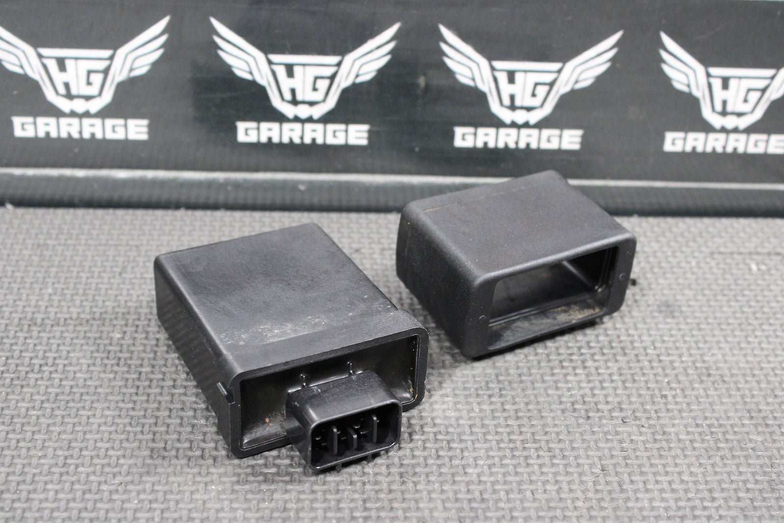 2002 Yamaha TTR125 TTR125E OEM ECU Computer Controller CDI Box - hggarage