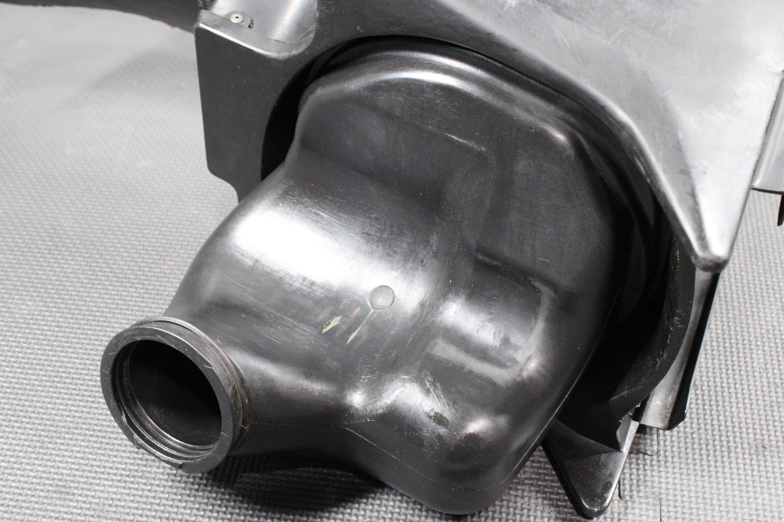 2000 SUZUKI RM125 OEM AIRBOX INTAKE AIR CLEANER CASE BOOT 13700 - 36E20 - hggarage
