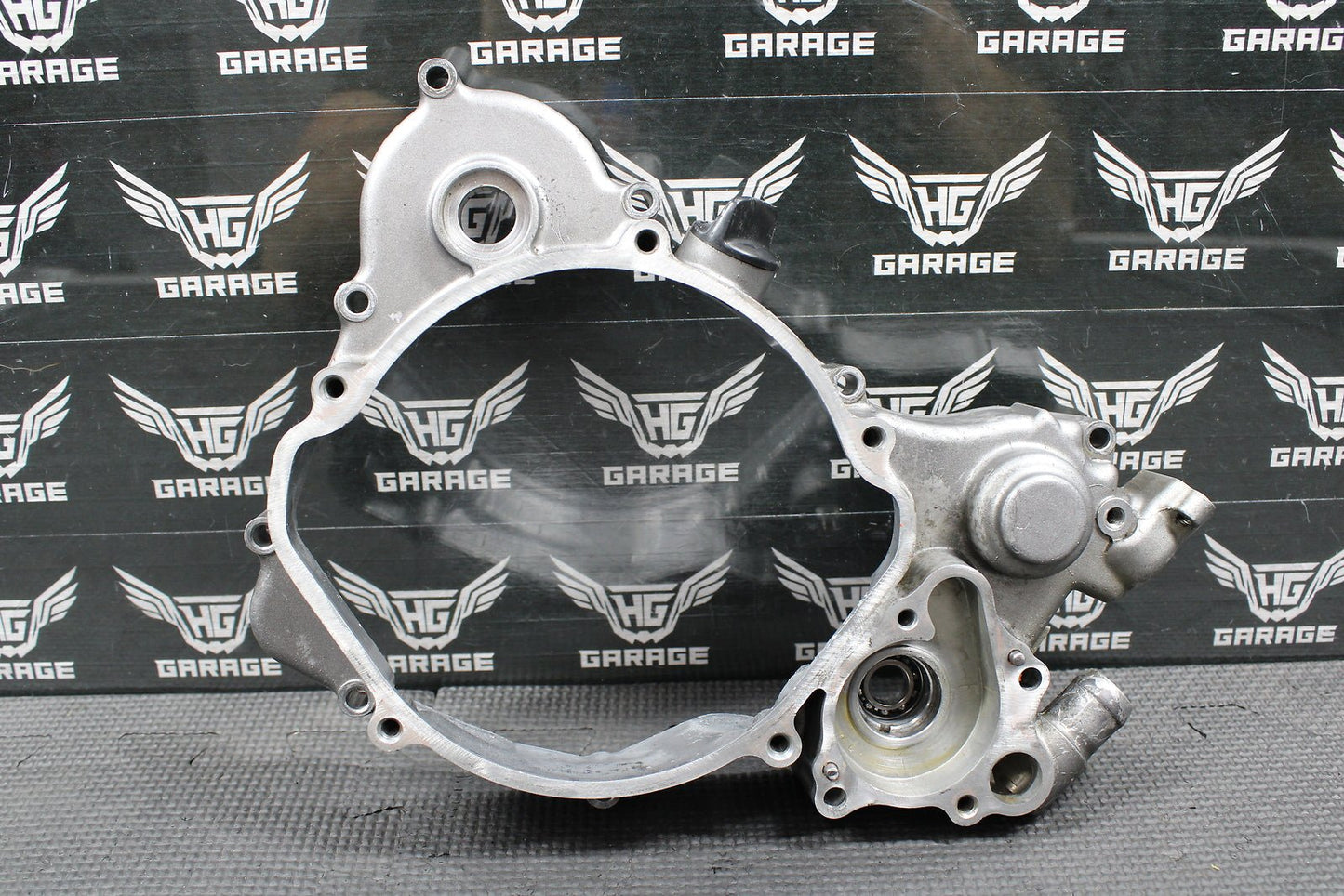 1995 1996 HONDA CR125R OEM RIGHT SIDE CASE INNER CLUTCH COVER 11340 - KZ4 - 620 GOOD - hggarage