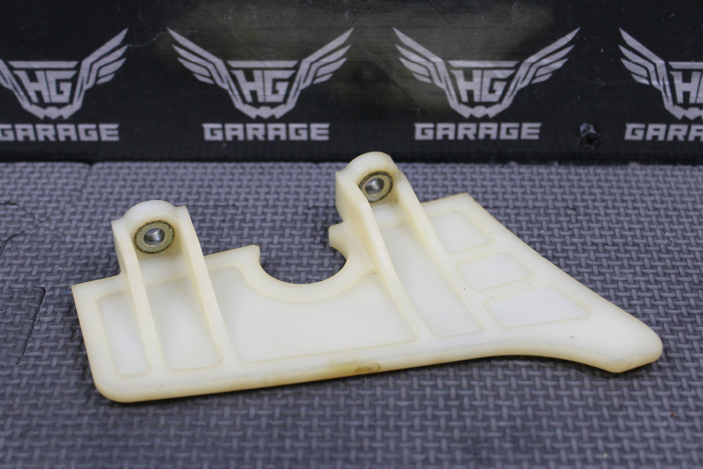 1988 HONDA 87 - 88 CR125R CR250R CR500R OEM CHAIN SPLASH GUARD GUIDE 52180 - KS6 - 700 - hggarage