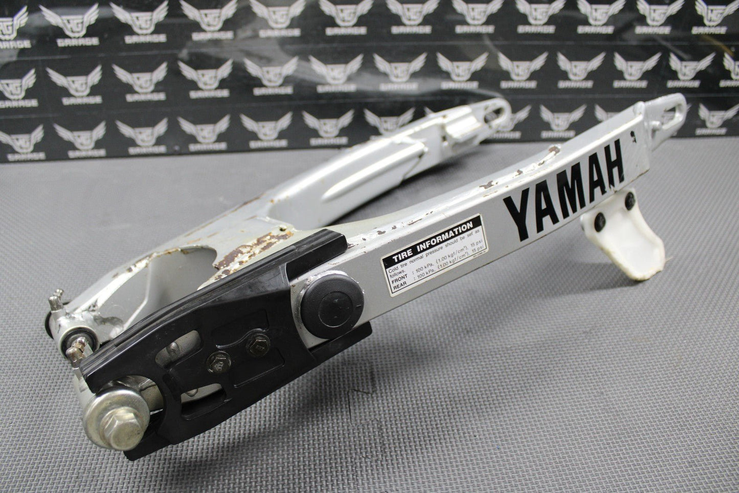 2005 YAMAHA TTR230 05 - 22 OEM SWINGARM SWING ARM REAR SUSPENSION 1C6 - F2110 - 00 - 35 - hggarage