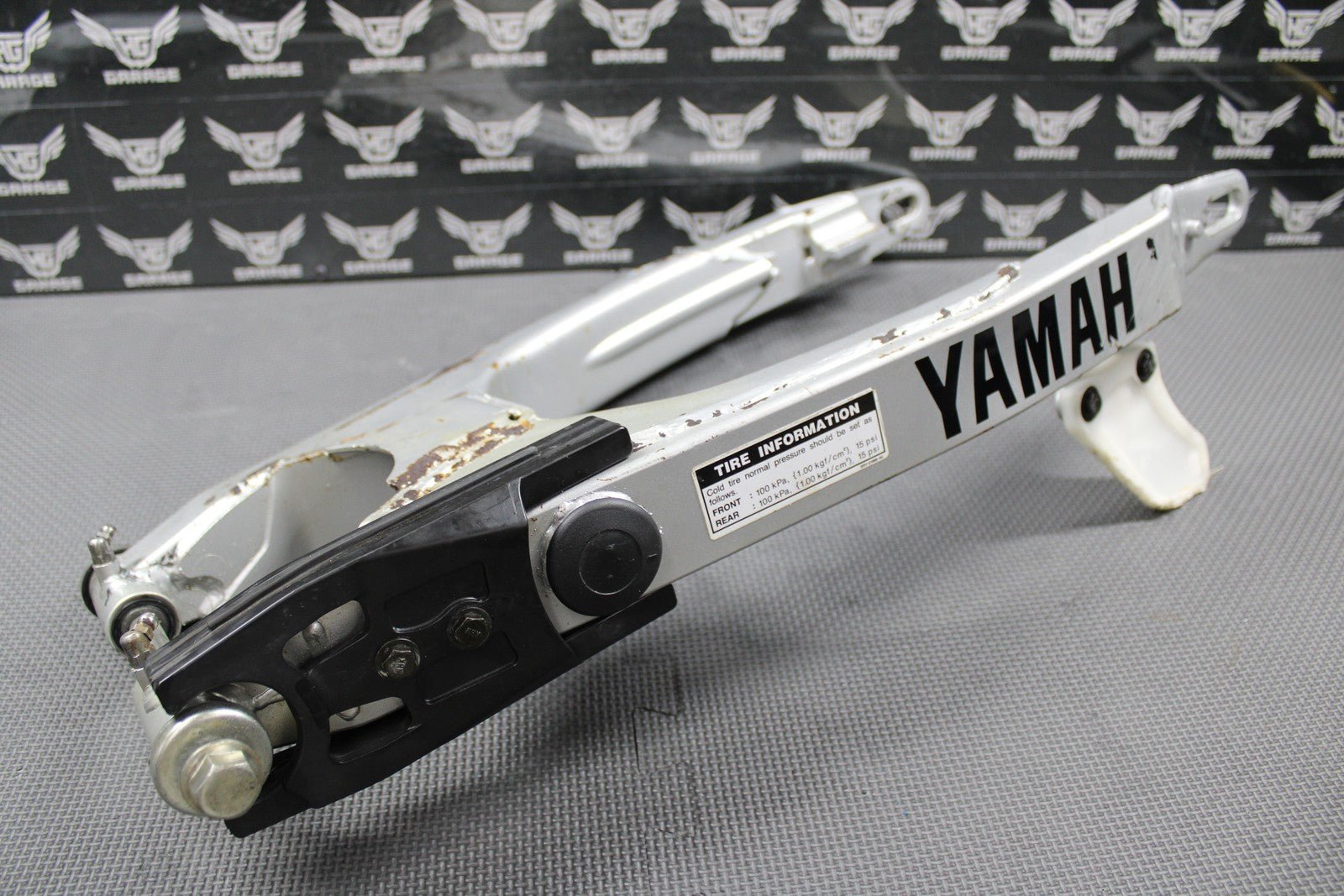 2005 YAMAHA TTR230 05 - 22 OEM SWINGARM SWING ARM REAR SUSPENSION 1C6 - F2110 - 00 - 35 - hggarage