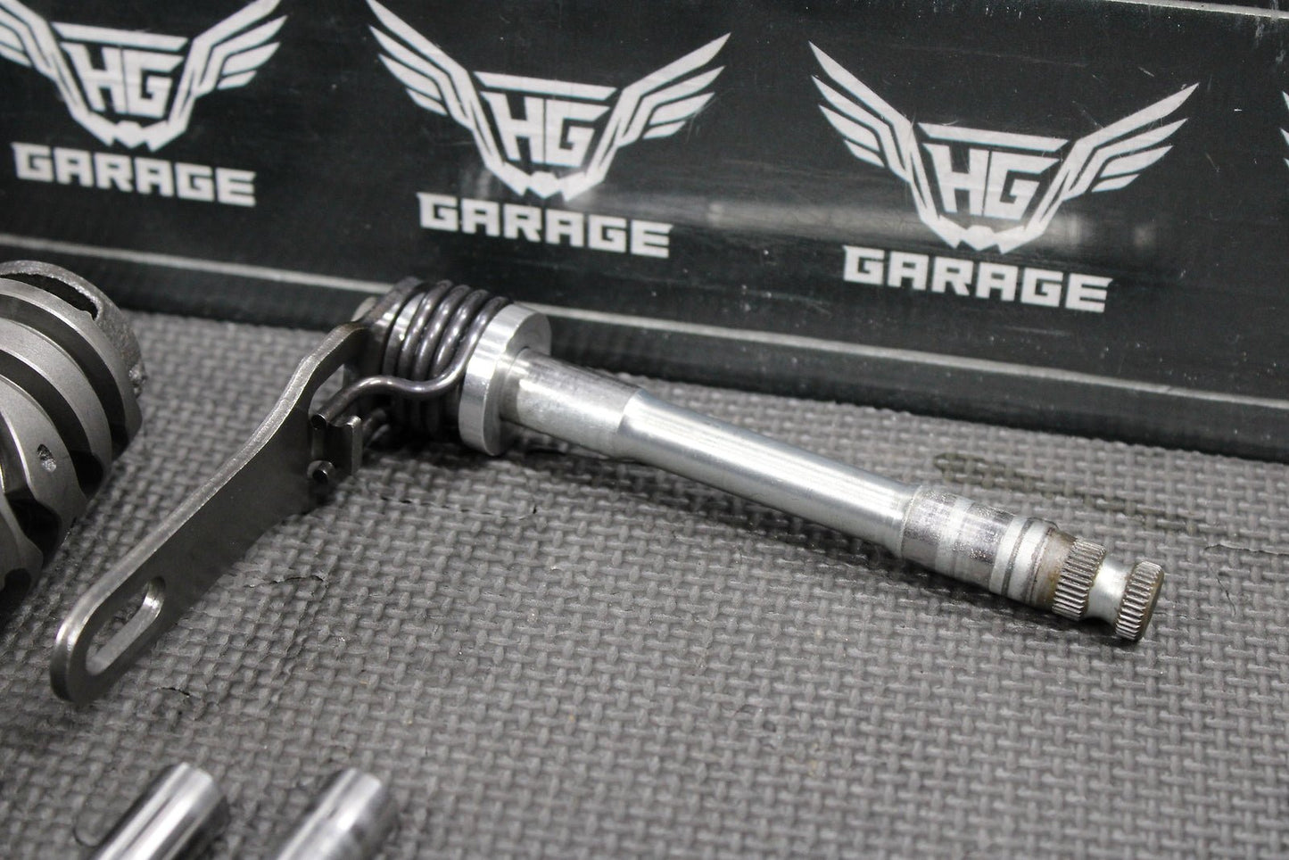 2003 KAWASAKI KX250 OEM ENGINE TRANSMISSION TRANNY ASSEMBLY SHIFT FORKS DRUM - hggarage