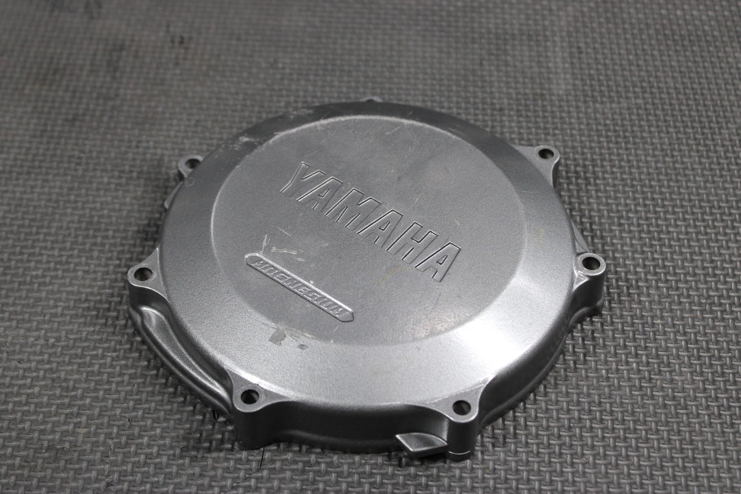 2005 YAMAHA 03 - 07 YZ450F OEM ENGINE RIGHT SIDE OUTER CLUTCH COVER NICE! - hggarage