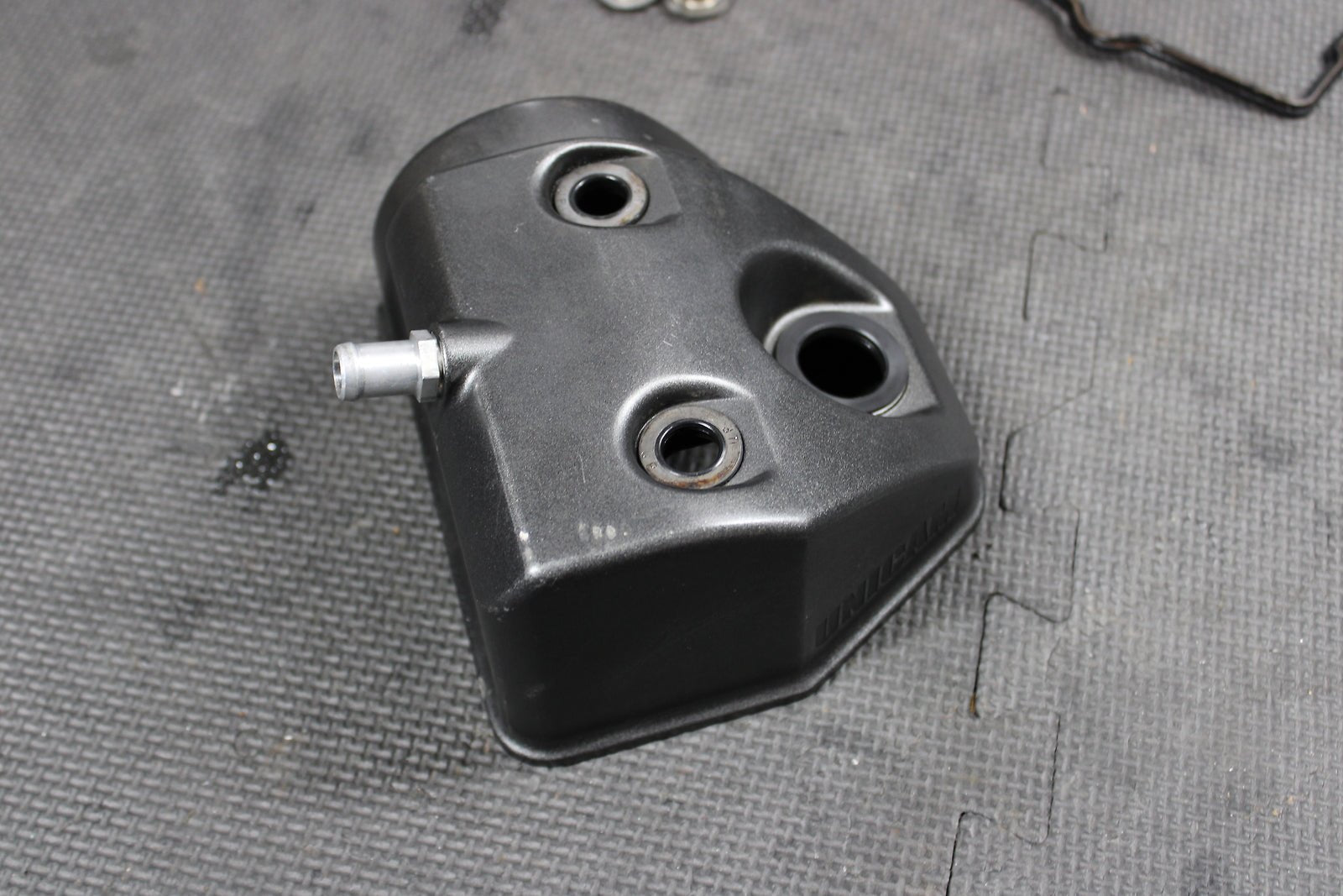 2014 HONDA CRF450R ENGINE MOTOR CYLINDER HEAD COVER DOME CHAMBER 12310 - MEN - A80 - hggarage