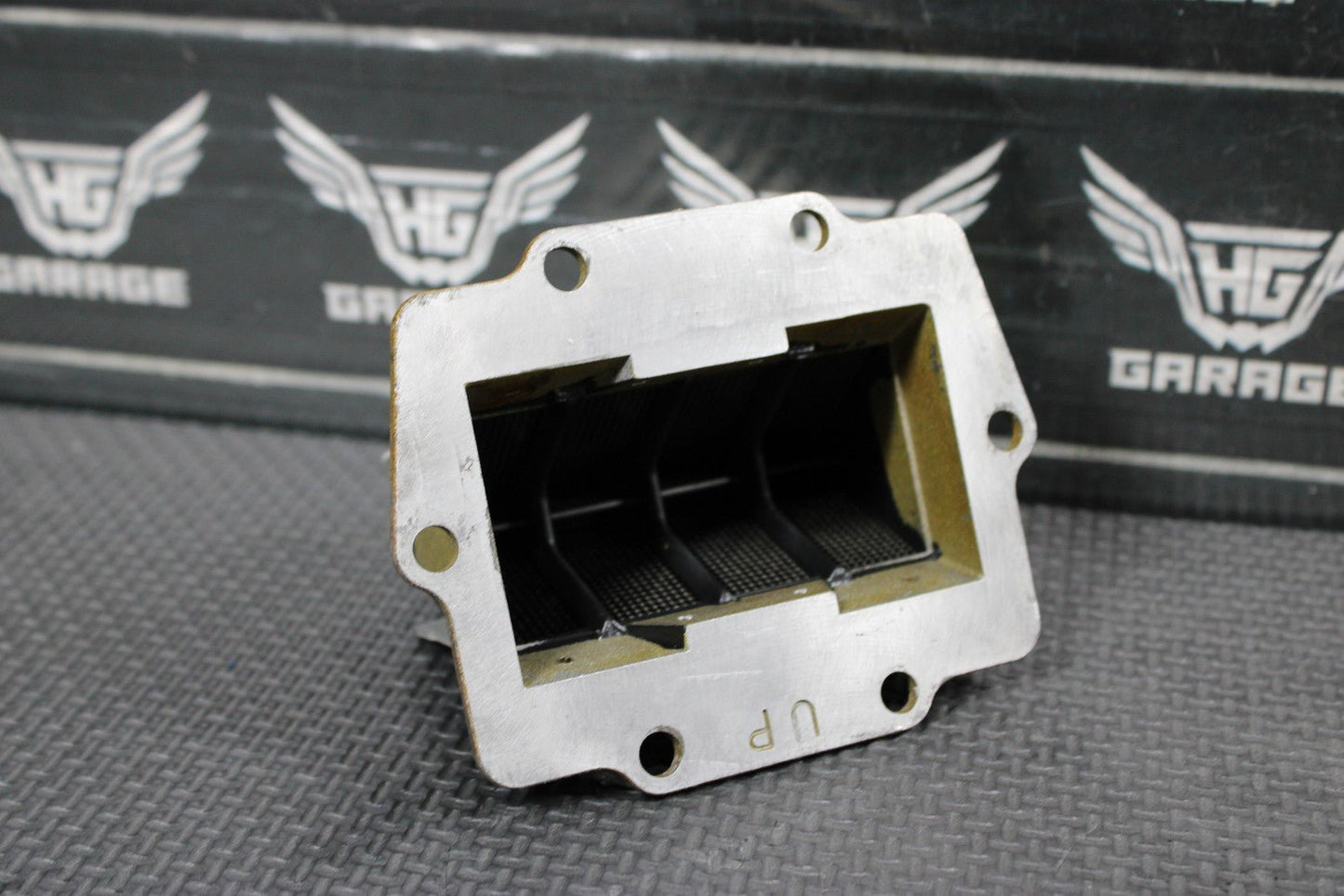 1997 KAWASAKI KX250 OEM INTAKE REED BLOCK ASSEMBLY 12021 - 1110 GOOD! - hggarage