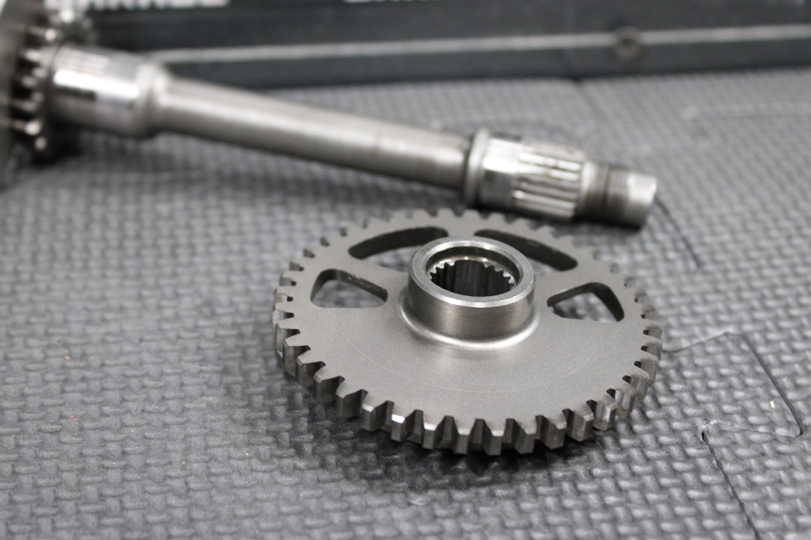 2007 06 - 08 HONDA CRF450R OEM COUNTER BALANCER CRANKSHAFT BALANCER SHAFT GEARS - hggarage