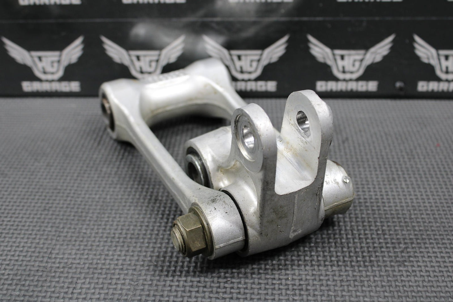 2019 YAMAHA 15 - 19 YZ250FX YZ250F OEM REAR SHOCK SWINGARM LINKAGE ARM ROD GOOD! - hggarage