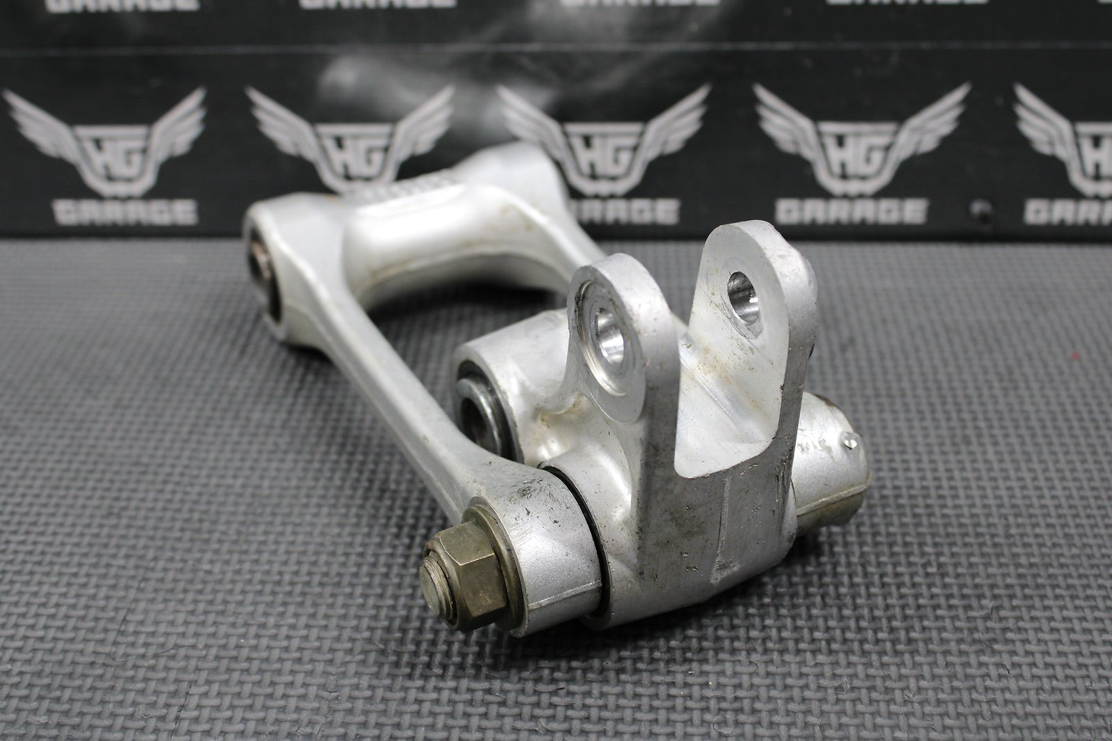 2019 YAMAHA 15 - 19 YZ250FX YZ250F OEM REAR SHOCK SWINGARM LINKAGE ARM ROD GOOD! - hggarage