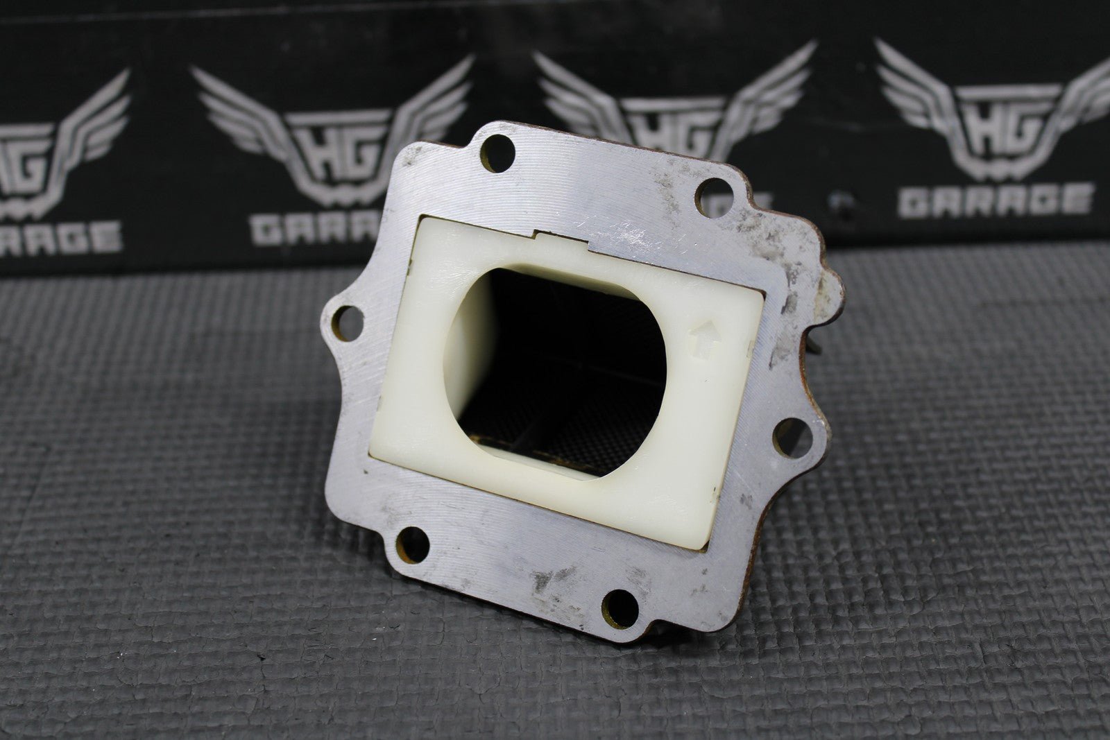 1992 90 - 92 KAWASAKI KX125 OEM INTAKE REED VALVE BLOCK CARBON REEDS 12021 - 1085 - hggarage