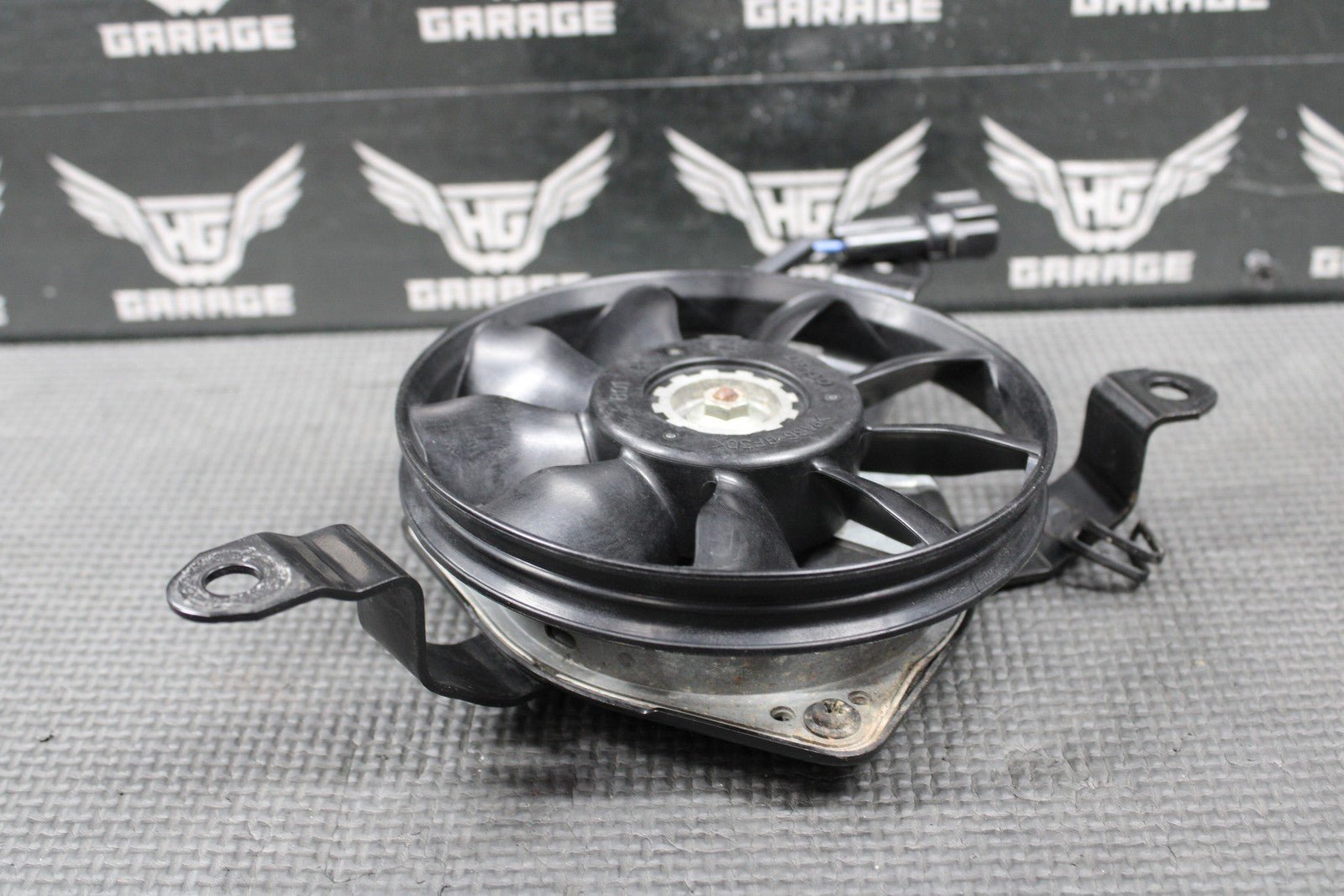 2009 KAWASAKI 09 - 21 KLX250 KLX250S KLX250SF OEM RADIATOR COOLING FAN 59502 - 0028 - hggarage