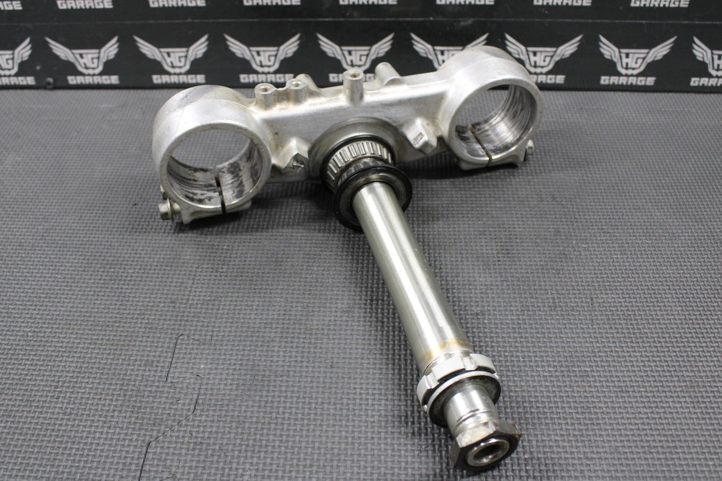 1999 SUZUKI 99 - 00 RM125 RM250 OEM FRONT FORKS CLAMP LOWER TRIPLE TREE STEM - hggarage