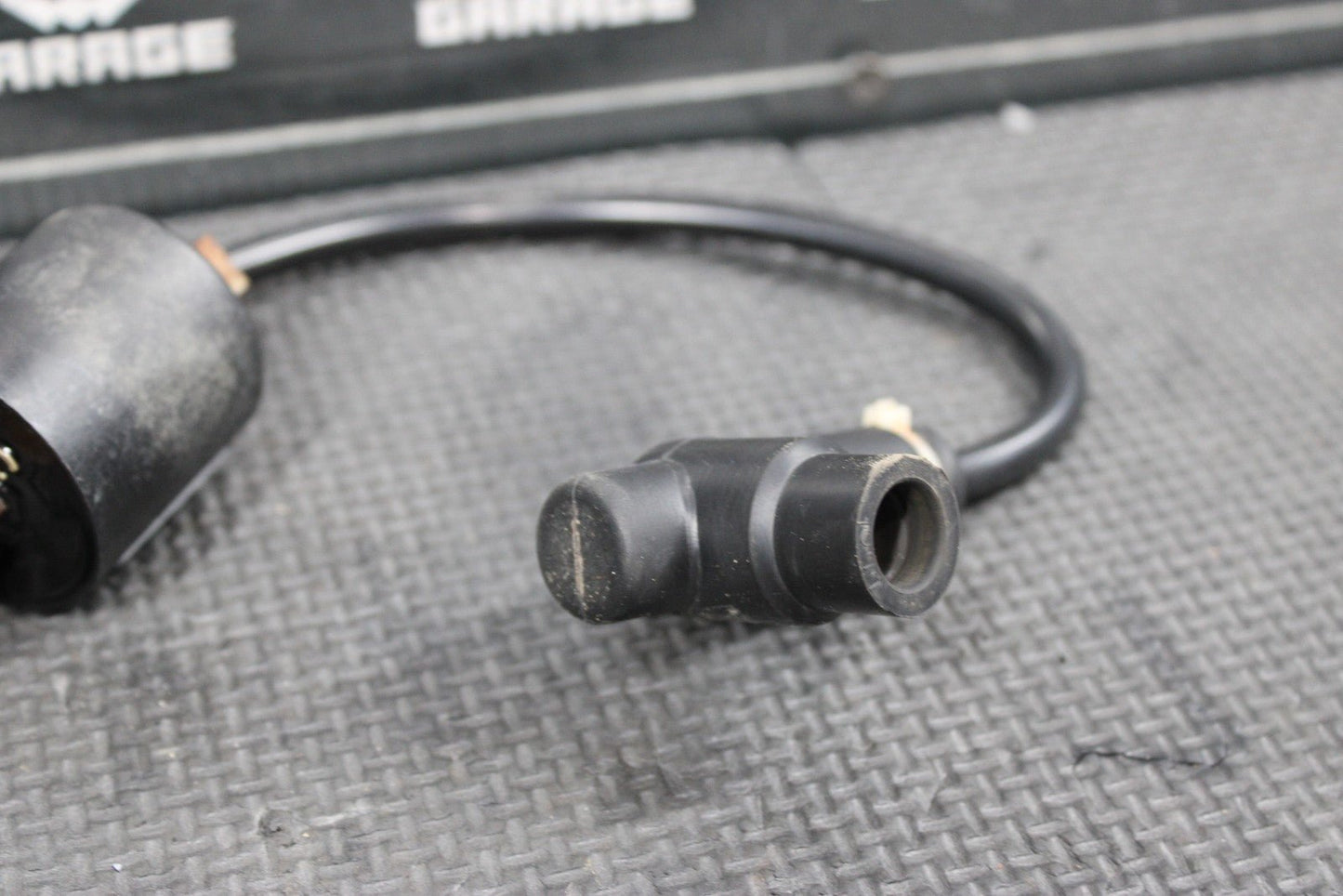 2004 KAWASAKI 00 - 05 KX65 OEM IGNITION COIL SPARKPLUG 21121 - 1186 21130 - 1077 - hggarage