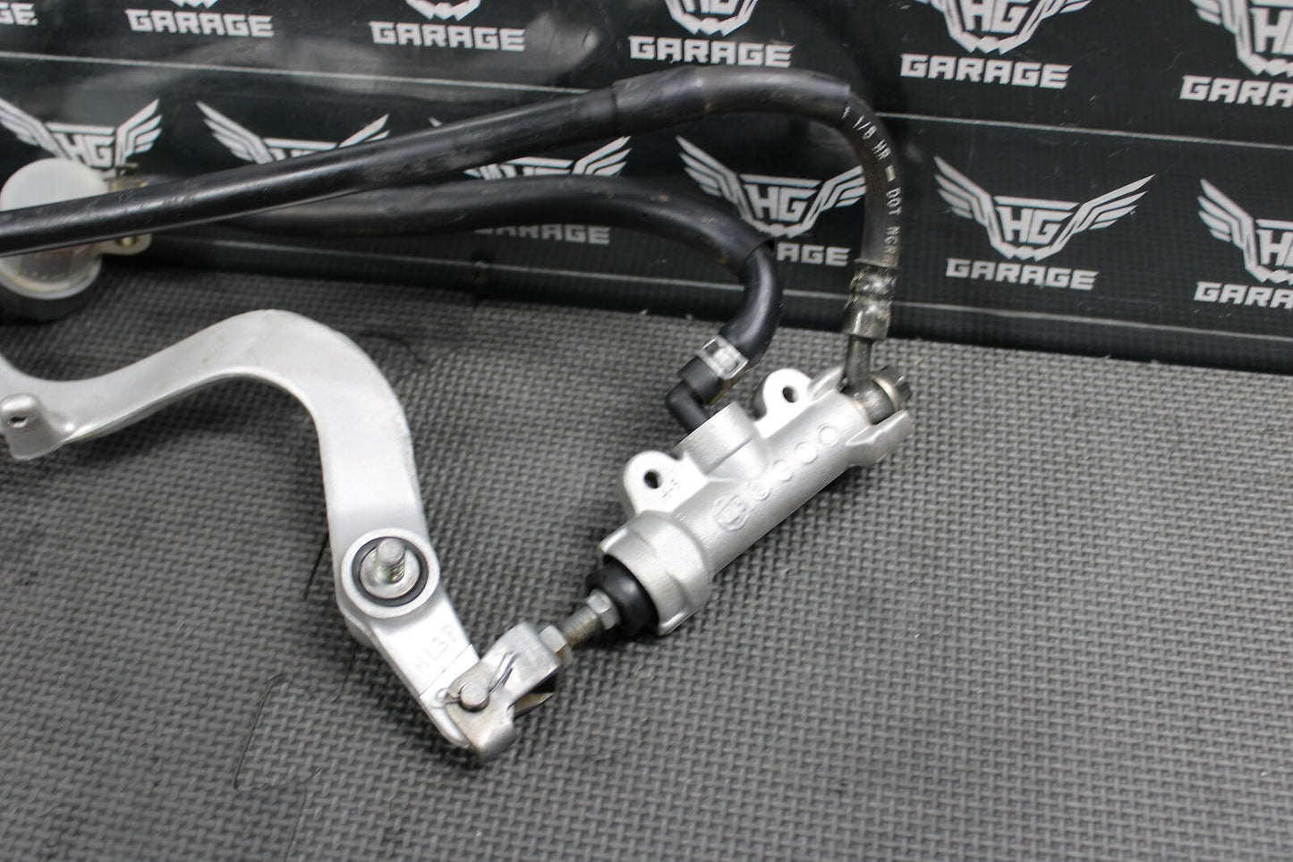 1999 HONDA CR500R OEM NISSIN REAR BACK BRAKE CALIPER MASTER CYLINDER LEVER