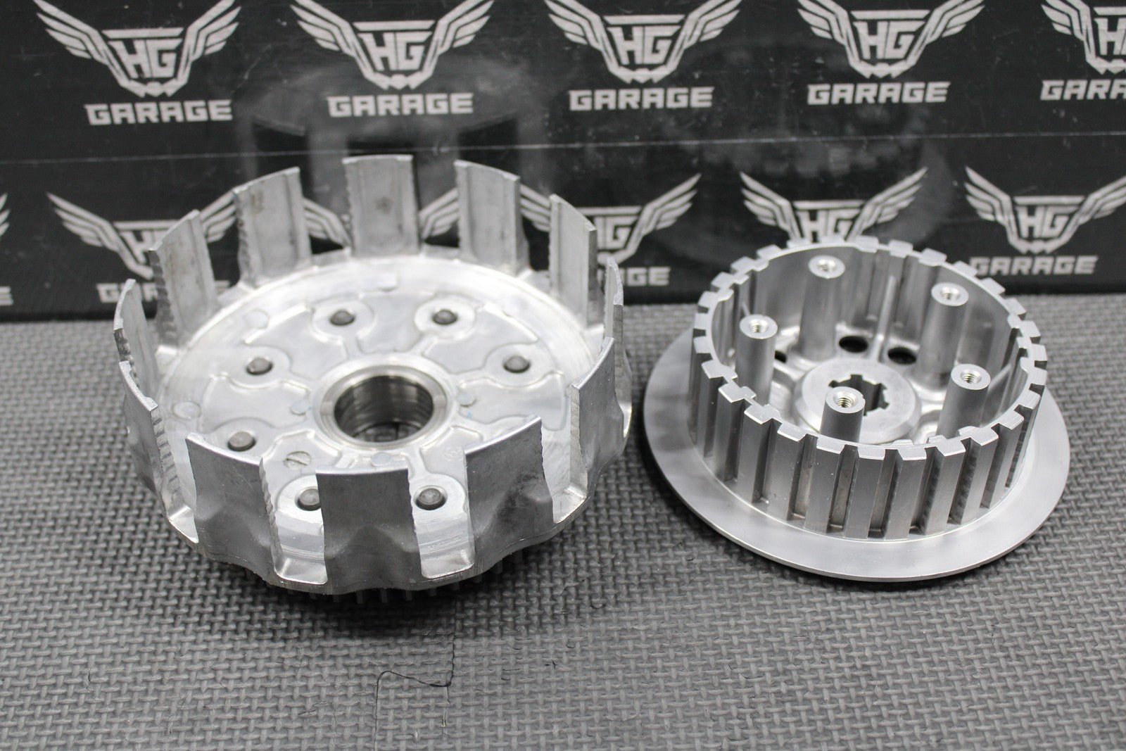 1994 92 - 95 SUZUKI RM125 OEM CLUTCH BASKET RING GEAR & CENTER HUB 21200 - 43D04 - hggarage
