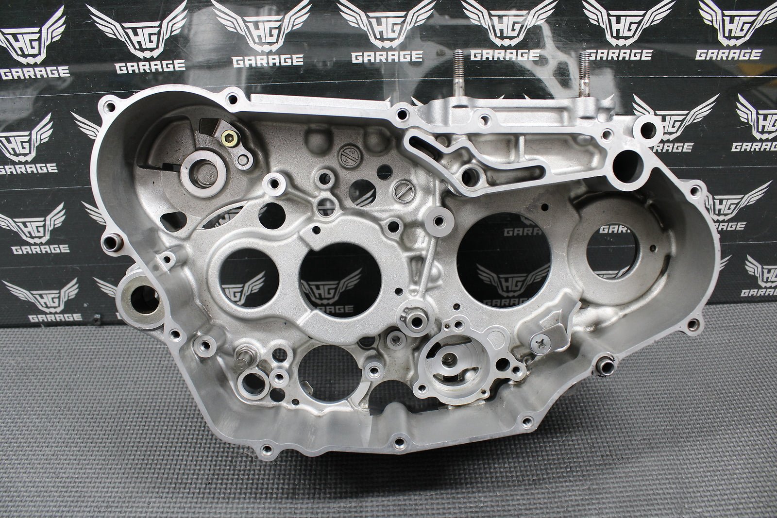 2000 SUZUKI 00 - 23 DRZ400 DRZ400S OEM LEFT RIGHT ENGINE CRANKCASE CRANK CASES - hggarage