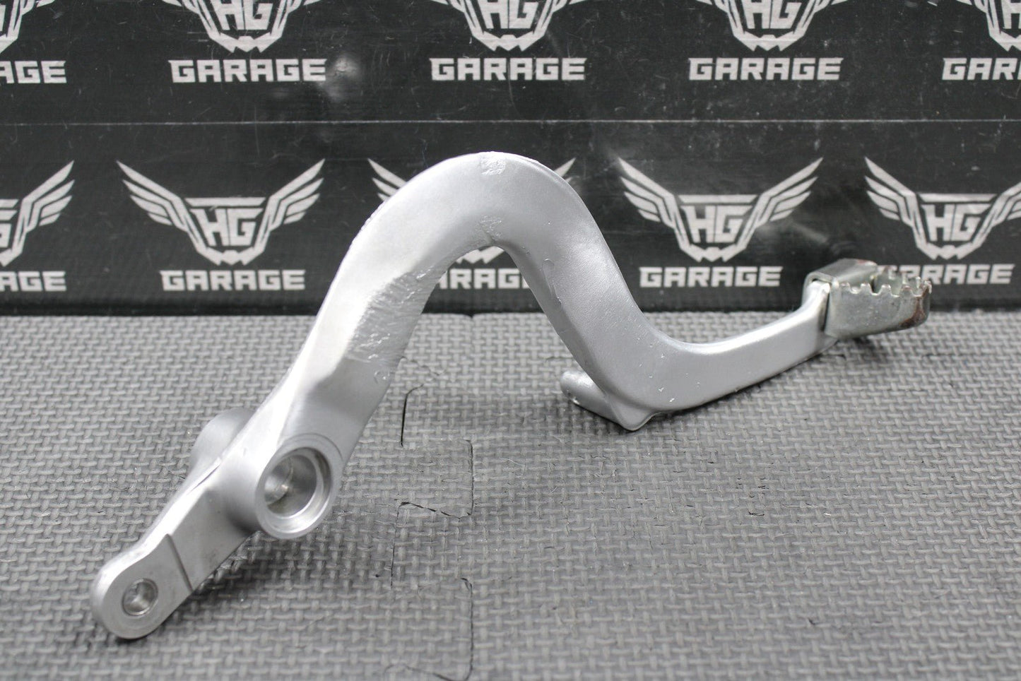 2001 HONDA 90 - 01 CR500R OEM RIGHT REAR BRAKE FOOT PEDAL LEVER 46510 - ML3 - 910 - hggarage