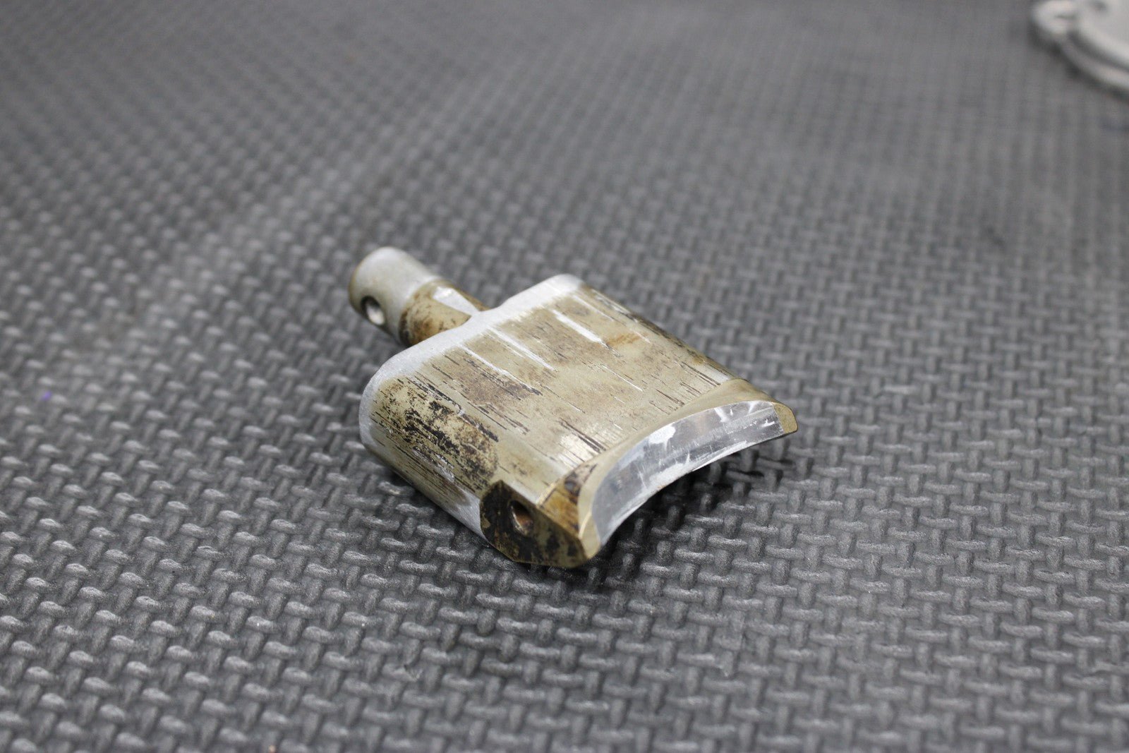1996 SUZUKI RM250 MODEL T OEM ENGINE POWER VALVE GOVERNOR EXHAUST VALVE ASSEMBLY - hggarage