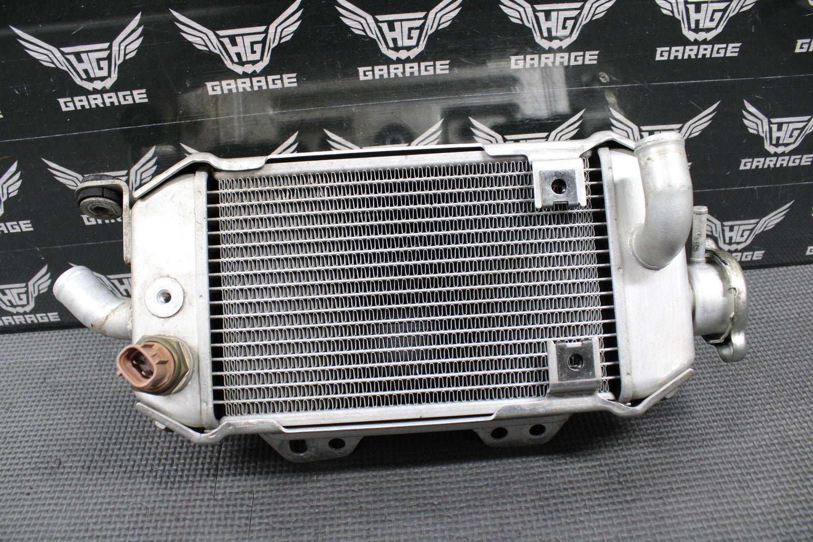 2009 KAWASAKI 09 - 14 KLX250S KLX250SF OEM RIGHT SIDE RADIATOR COOLER 39061 - 0184 - hggarage