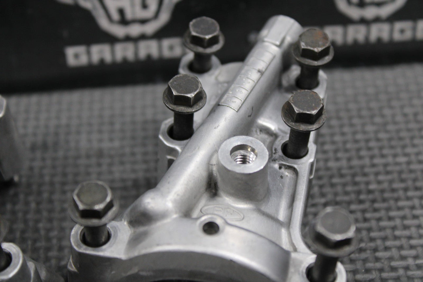 2003 YAMAHA 03 - 05 YZ450F WR450F OEM CYLINDER HEAD CAM CAPS CAMSHAFT TOWERS BOLTS - hggarage
