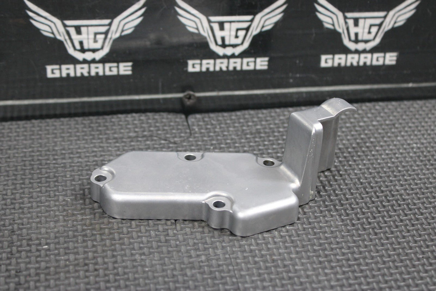 2001 YAMAHA YZ250 99 - 22 OEM ENGINE POWERVALVE EXHUAST VALVE LINKAGE COVER - hggarage