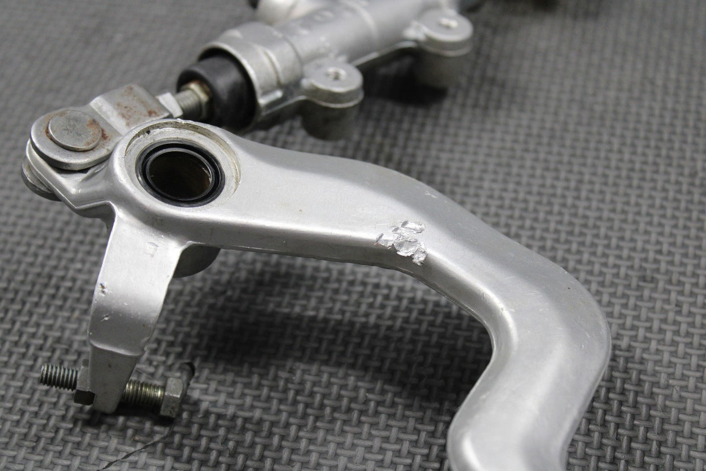 2003 KAWASAKI KLX400SR OEM REAR BACK BRAKE MASTER CYLINDER W RESERVOIR & PEDAL - hggarage