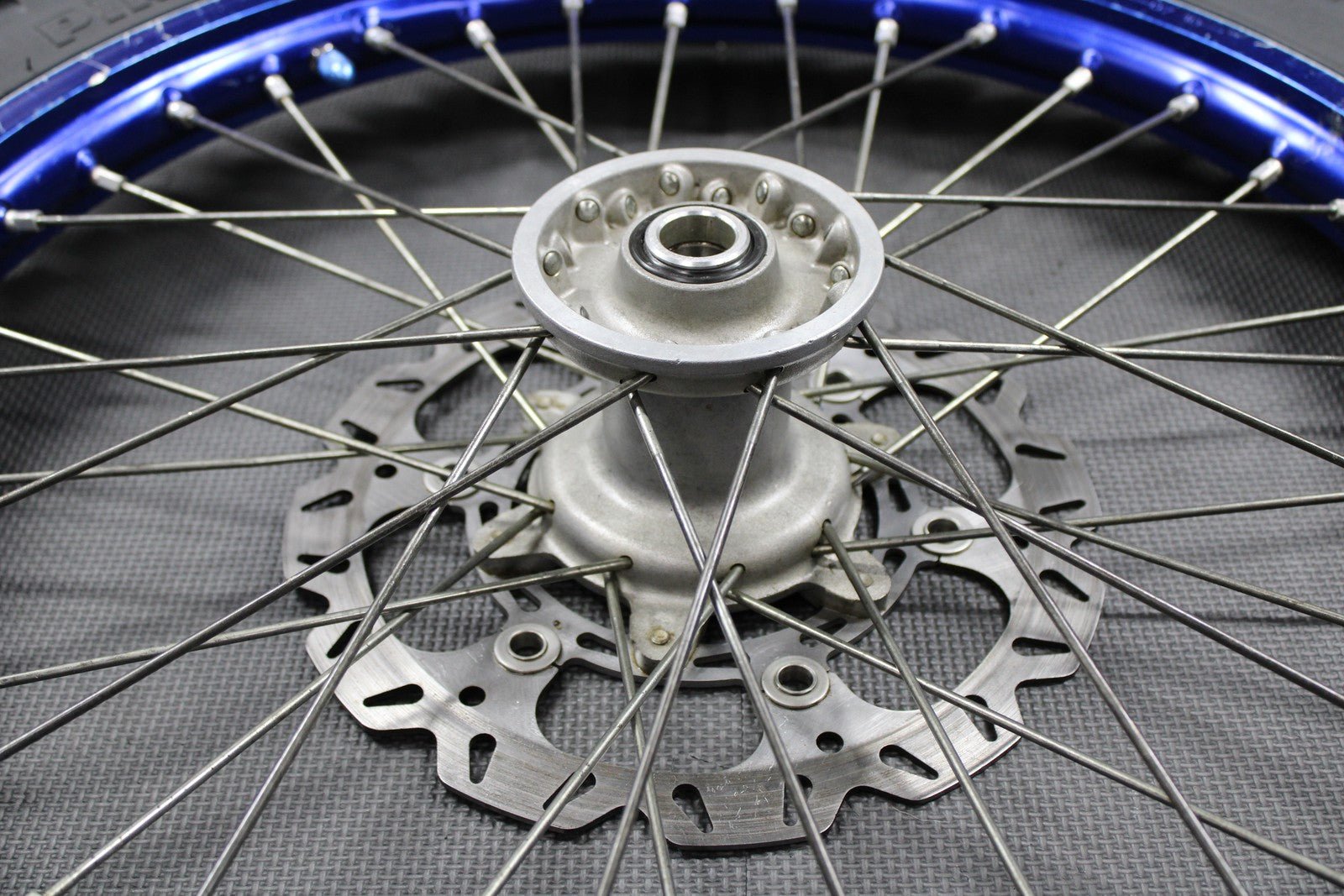 2020 YAMAHA 20 - 22 WR250F 18 - 22 YZ250FX OEM DID BLUE FRONT WHEEL RIM HUB NEW TIRE - hggarage