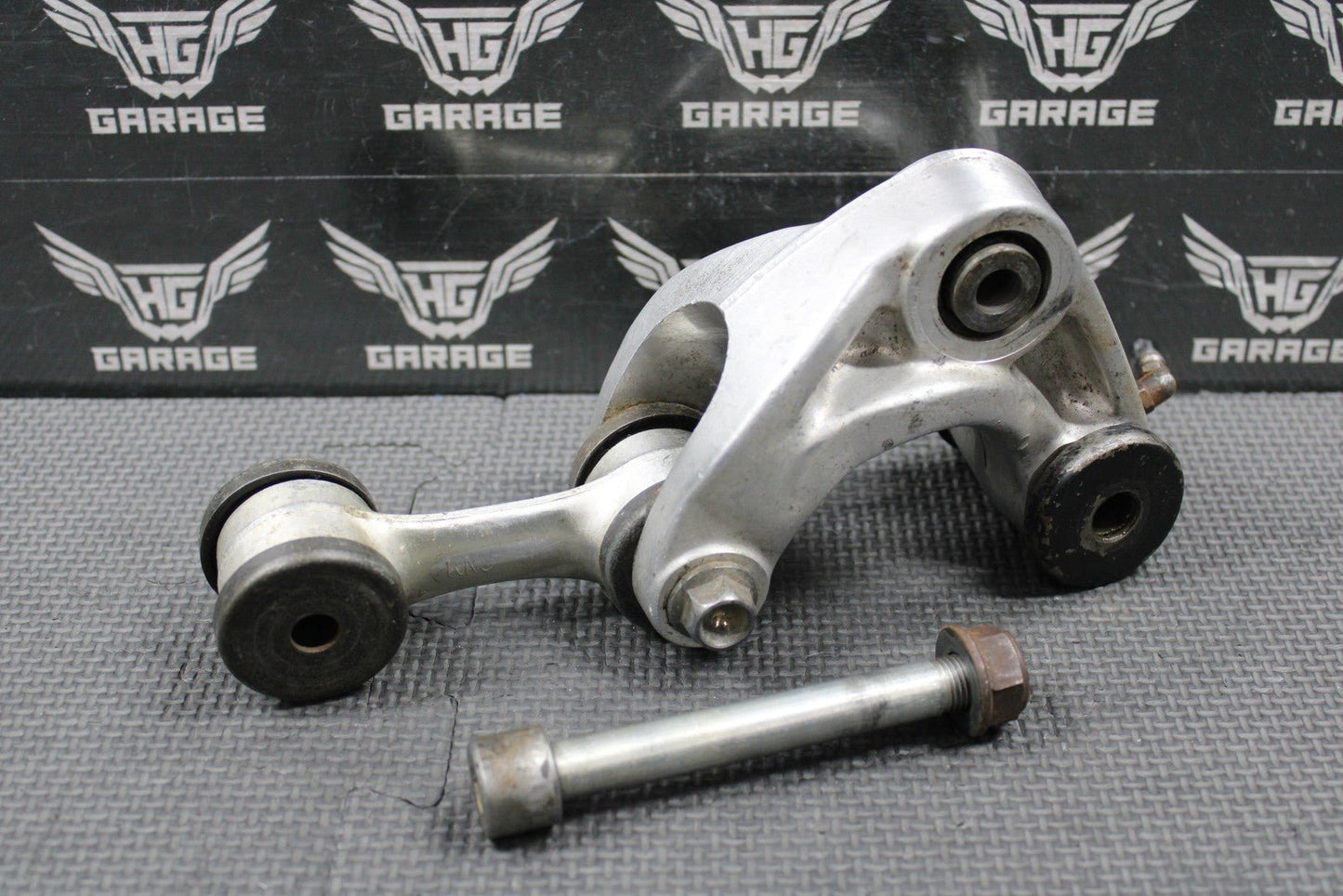 1989 HONDA 86 - 95 XR250R 1985 XR350R OEM REAR SHOCK LINKAGE LINKS 52460 - KN5 - 000 - hggarage