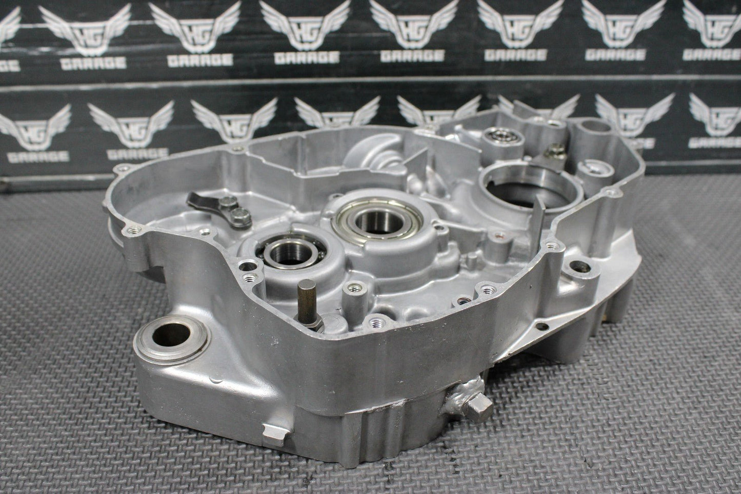 2001 99 - 01 YAMAHA YZ250 OEM RIGHT MOTOR CRANKCASE CRANK CASES BLOCK READ DESC! - hggarage