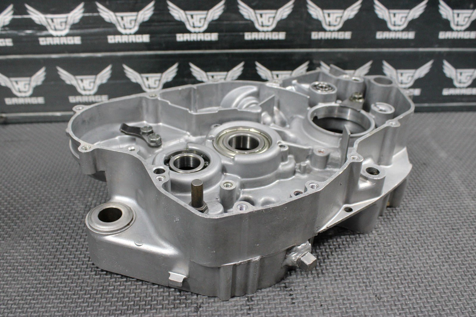 2001 99 - 01 YAMAHA YZ250 OEM RIGHT MOTOR CRANKCASE CRANK CASES BLOCK READ DESC! - hggarage