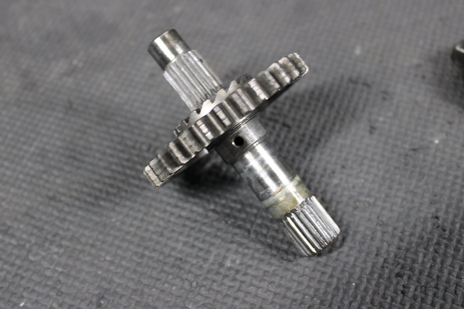 2004 Honda CRF250X 04 - 09 OEM Kickstart Kick Start Shaft W Idler Gear - hggarage