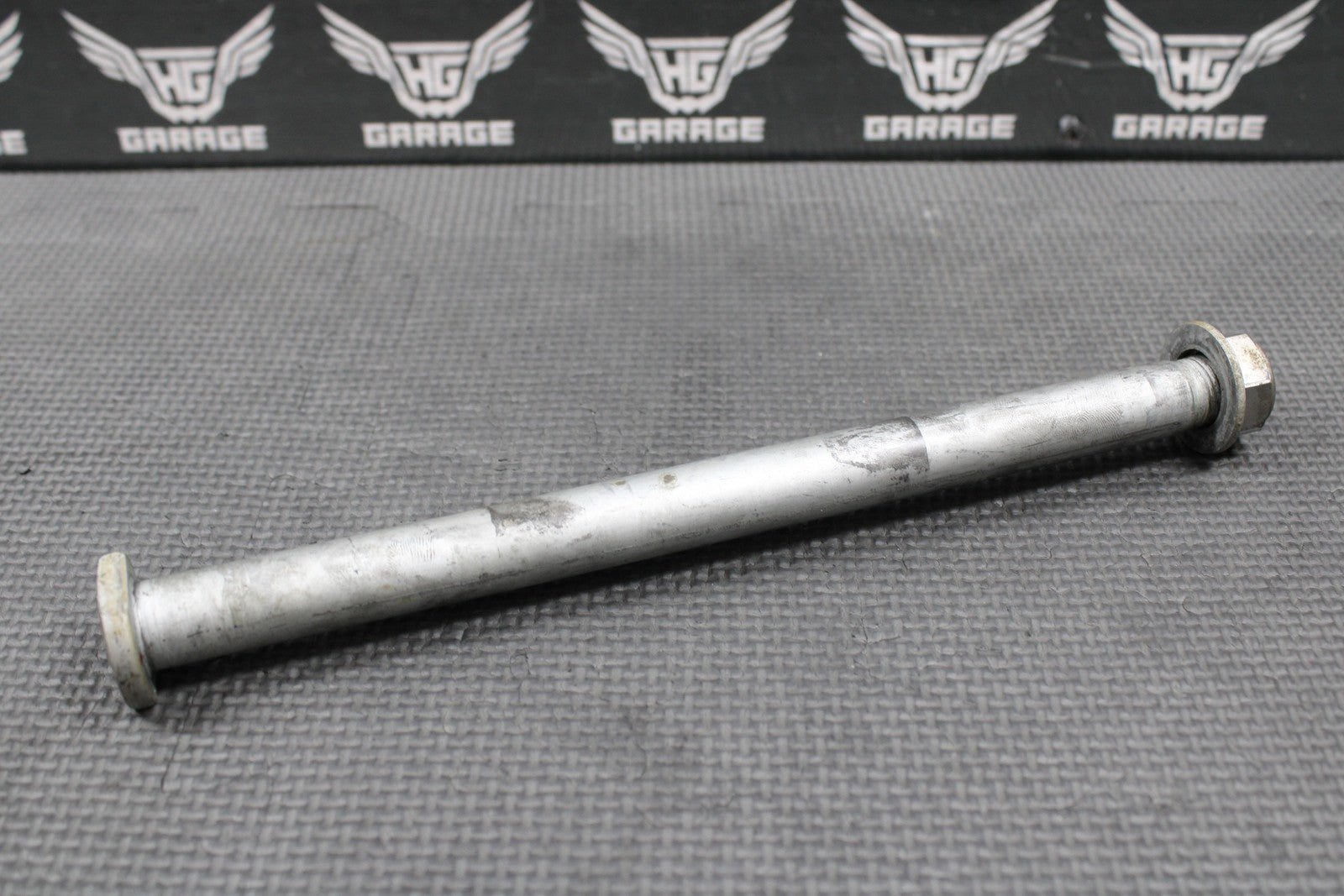 2014 KAWASAKI KX250F OEM REAR BACK SWINGARM BOLT SUSPENSION PIVOT 33032 - 0012 - hggarage