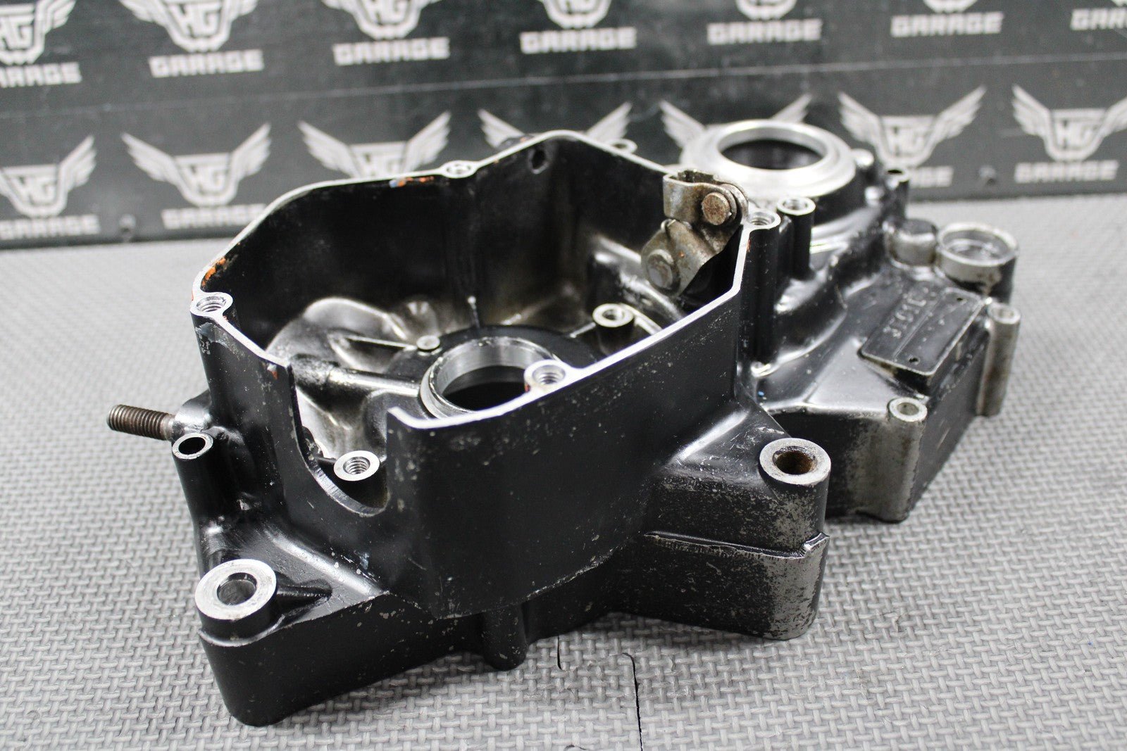 1988 HONDA CR125R OEM LEFT ENGINE MOTOR CRANKCASE CRANK CASE 112A0 - KS6 - 830 GOOD! - hggarage