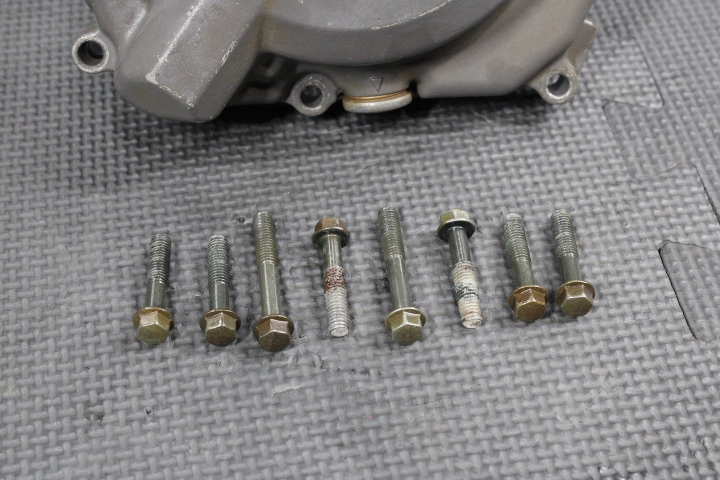 2000 SUZUKI DRZ400 OEM LEFT SIDE ENGINE MOTOR STATOR GENERATOR MAGNETO COVER - hggarage