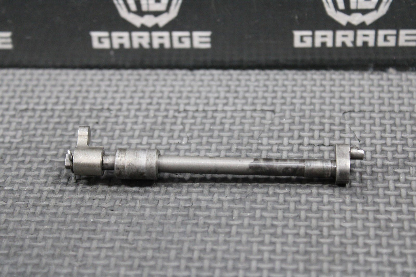 1988 88 - 91 HONDA CR250R OEM EXHAUST VALVE CAM SPINDLE & FOLLOWER 19351 - KS7 - 830 - hggarage