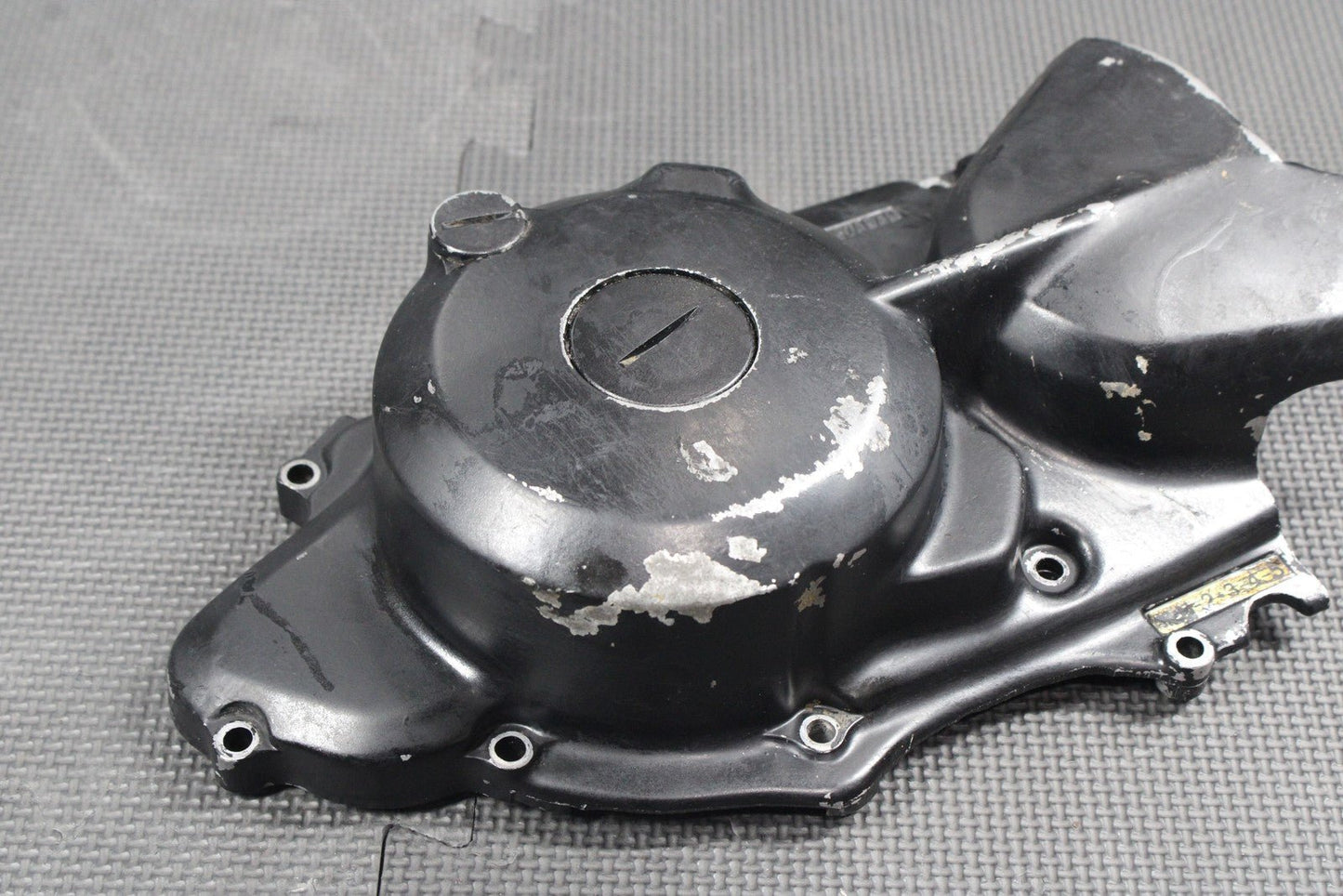 1987 YAMAHA TW200 LEFT SIDE STATOR GENERATOR MAGNETO COVER 2JX - 15410 - 00 - 00 - hggarage