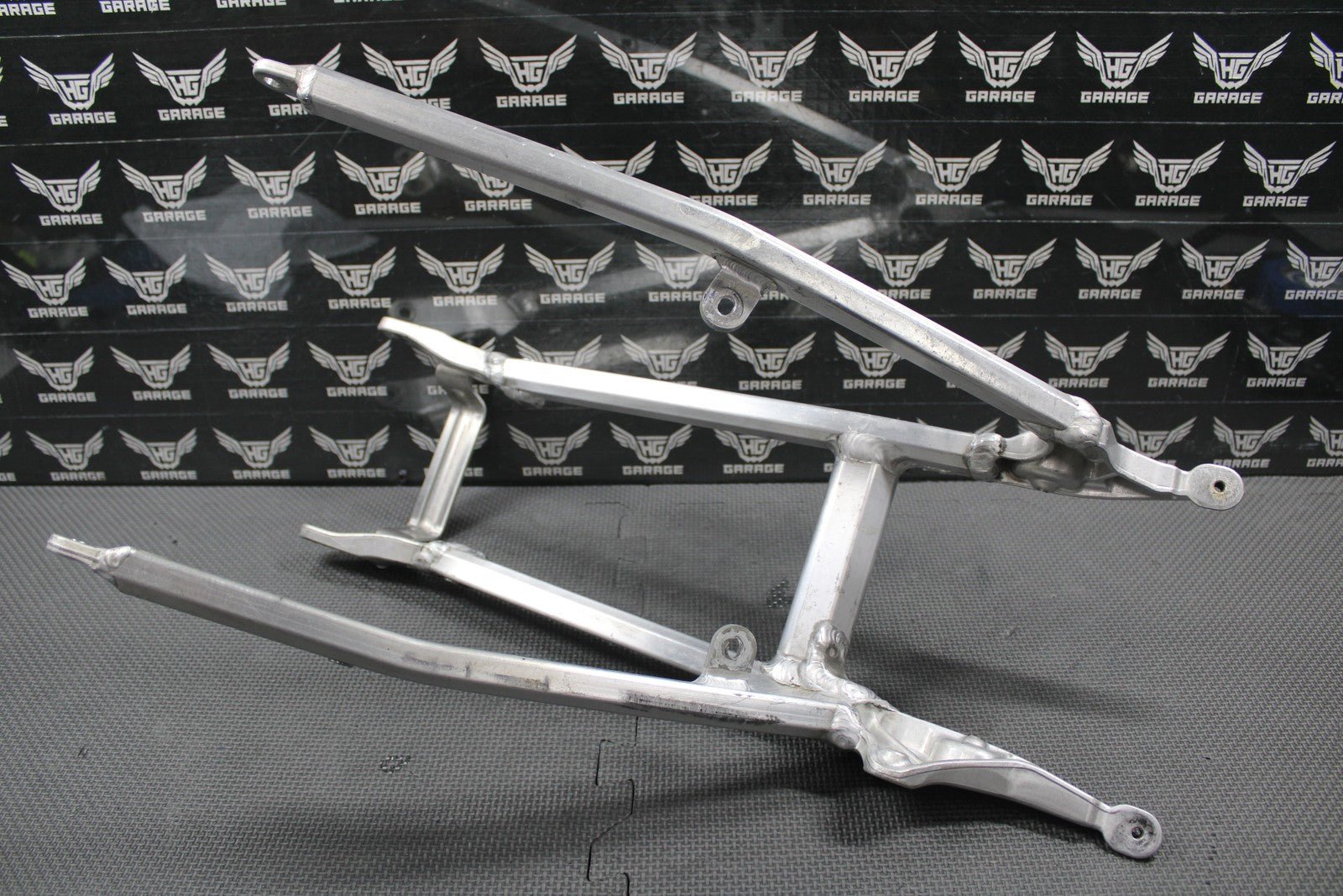 2019 SUZUKI 19 - 25 RMZ250 RMZ450 OEM REAR BACK SUB FRAME SUBFRAME SEAT RAIL GOOD! - hggarage