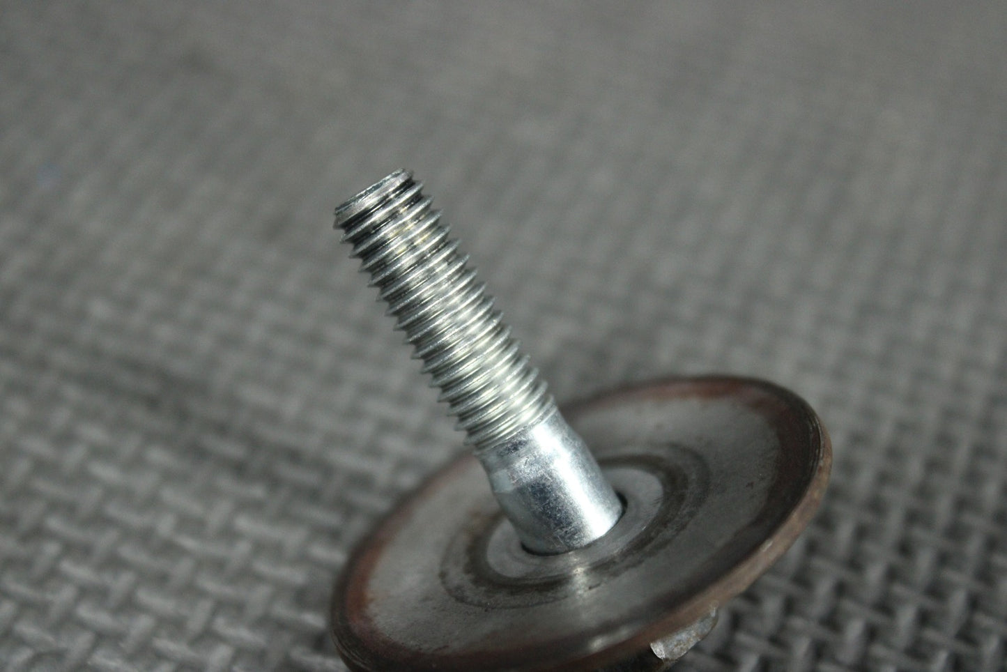47569708
