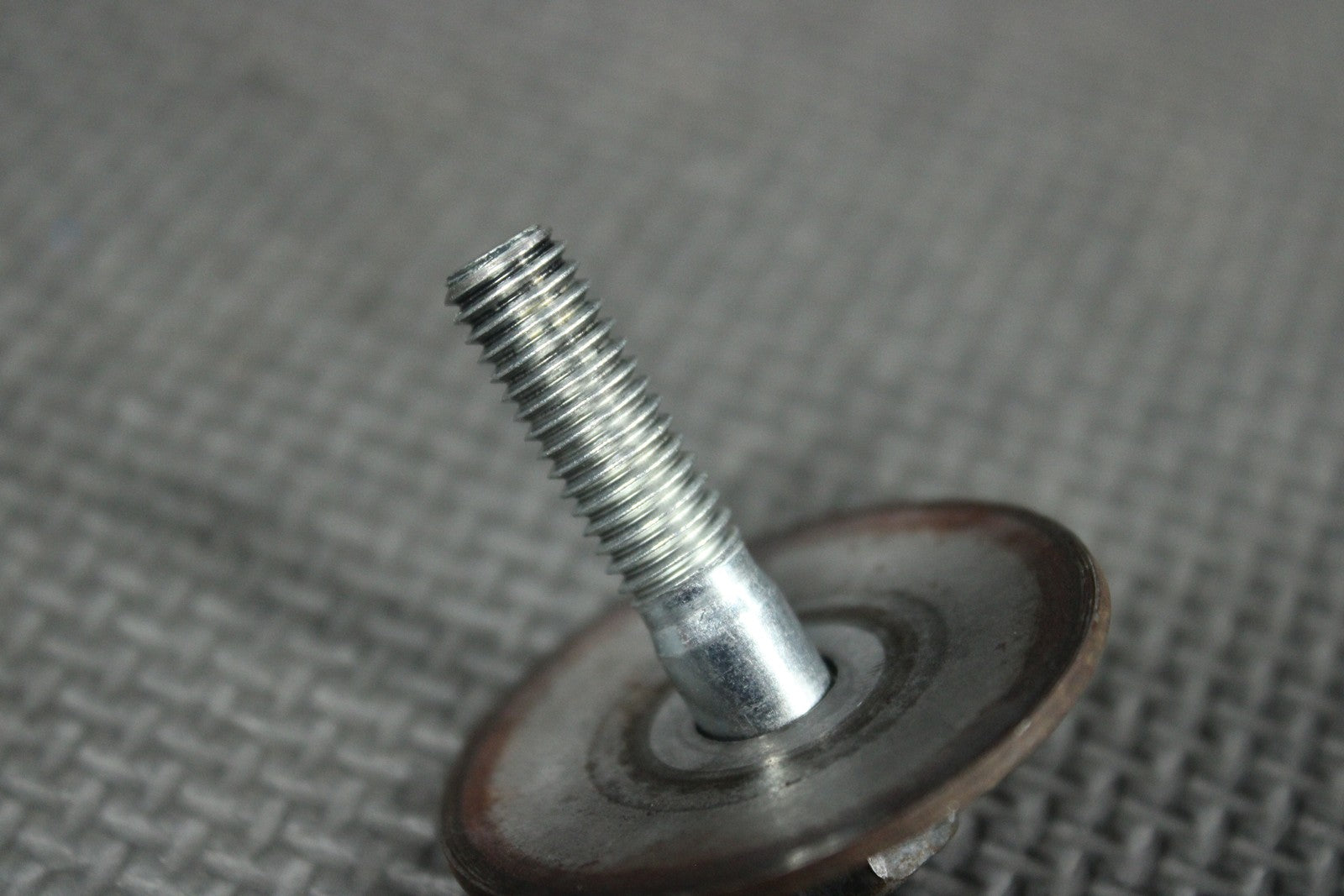 47569708