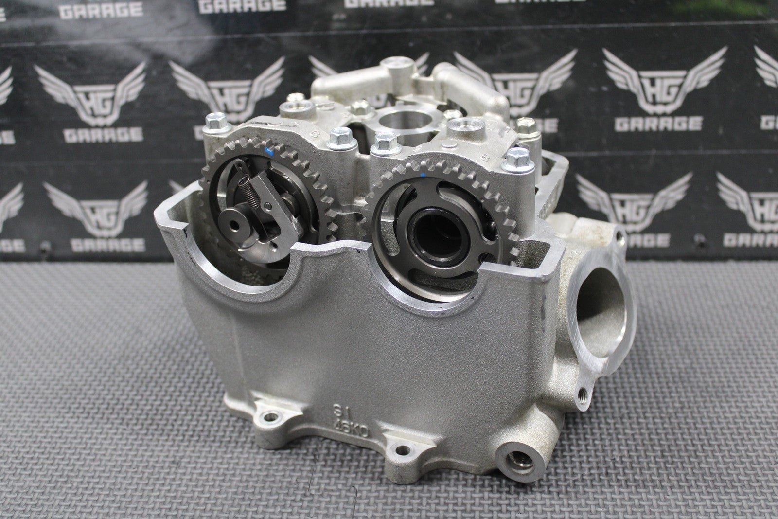 2020 SUZUKI 19 - 25 RMZ250 OEM CYLINDER HEAD VALVES CAMSHAFT CAMS 11100 - 46K00 MINT - hggarage