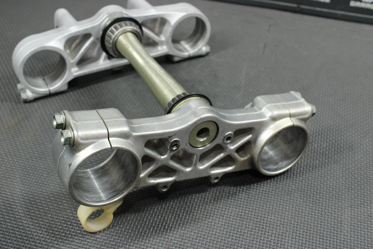 1999 Honda CR125R OEM Front Forks Lower Upper Triple Tree Stem Clamp - hggarage
