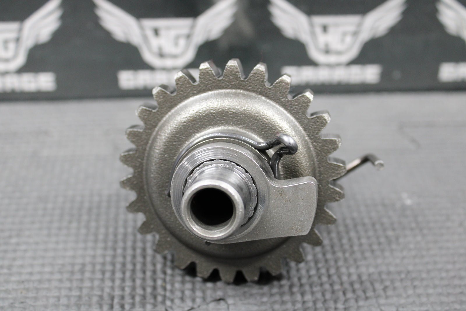 1998 YAMAHA YZ250 OEM KICKSTART KICK START SHAFT AXLE GEAR 4JW - 15660 - 00 - 00 - hggarage