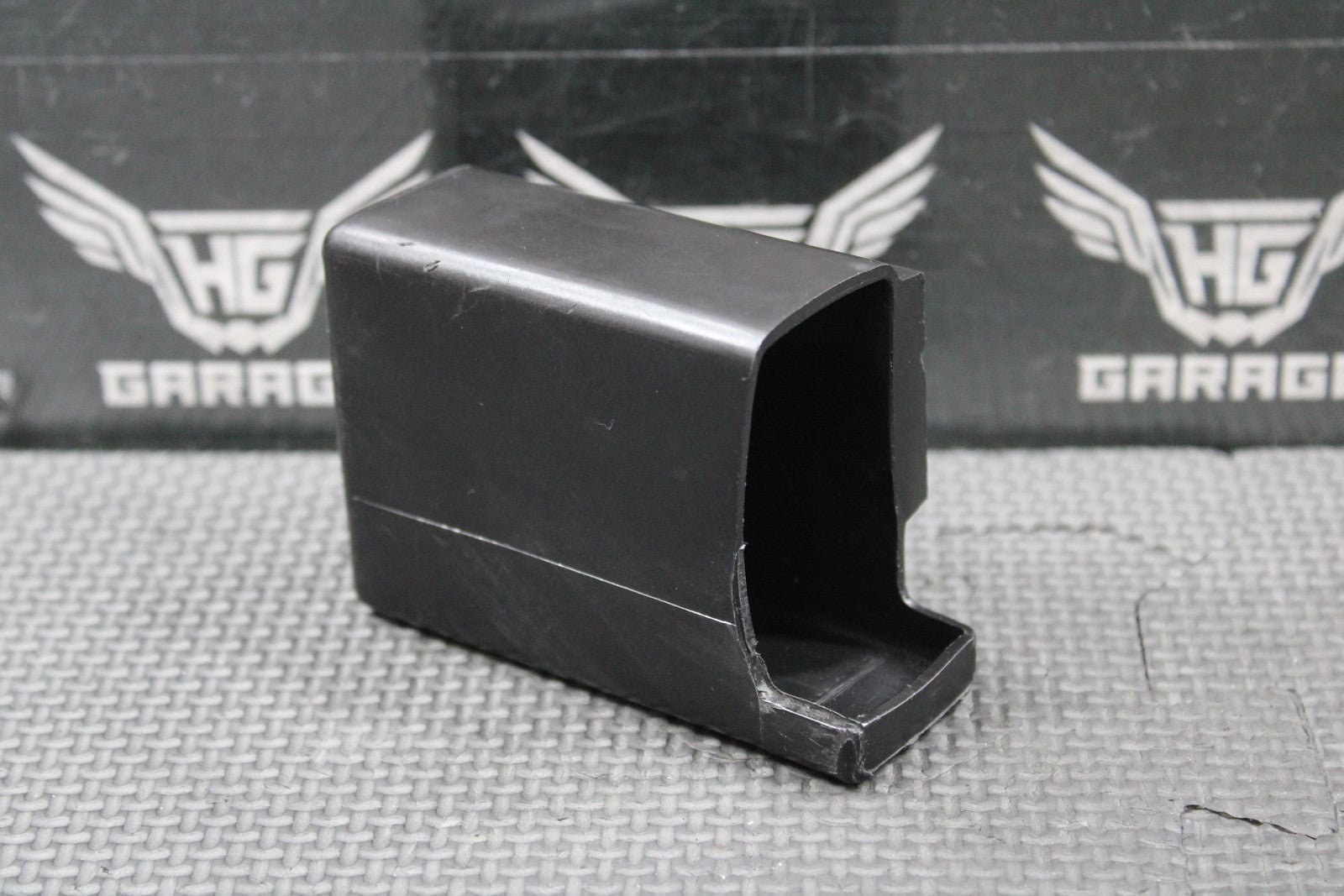 2001 HONDA 89 - 01 CR500R OEM CDI RUBBER MOUNT SLEEVE BOOT HOLDER 30401 - KZ3 - 861 - hggarage