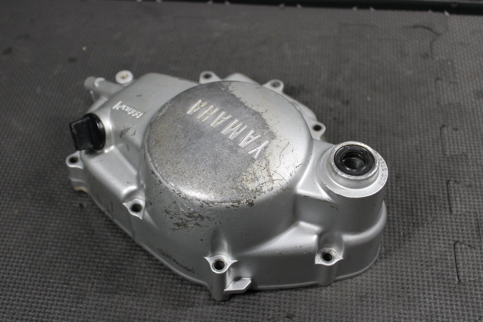 2000 YAMAHA 00 - 03 TTR90 2003 TTR90E ENGINE MOTOR SIDE CLUTCH COVER - hggarage