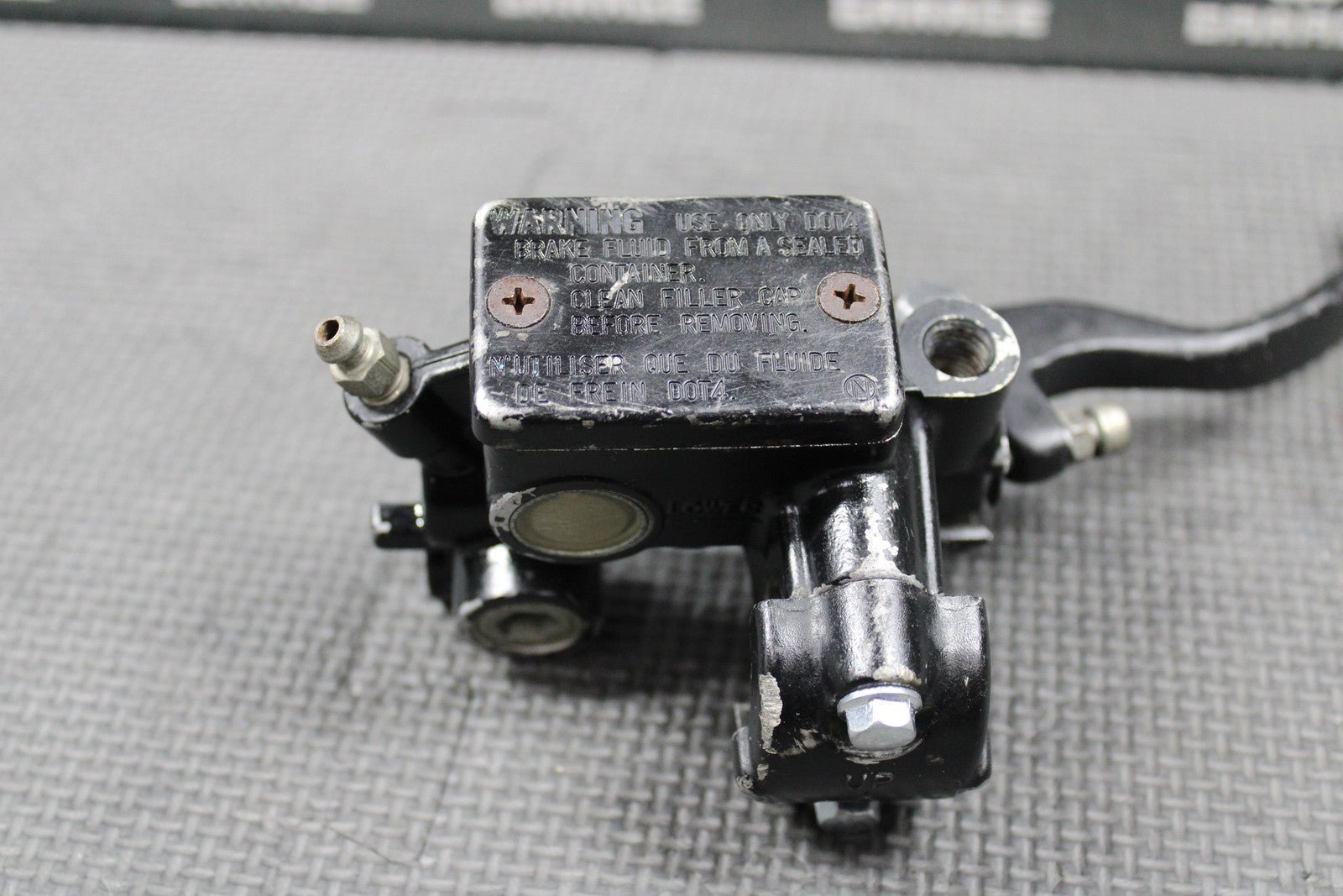 1989 HONDA 86 - 90 XR250R 87 - 90 XR600R OEM FRONT BRAKE MASTER CYLINDER W/ LEVER - hggarage